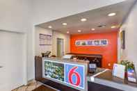 Lobi Motel 6 Portland, OR - Tigard West