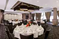 Functional Hall Doubletree by Hilton Hotel Woking