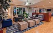 Lobby 6 Best Western Cedar Inn & Suites