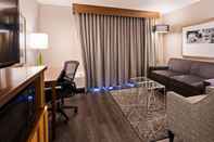 Common Space Best Western Cedar Inn & Suites