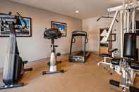Fitness Center Best Western Cedar Inn & Suites