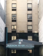 Luar Bangunan 4 Hudson River Hotel