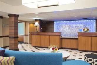 Lobi 4 Fairfield Inn & Suites Columbus East