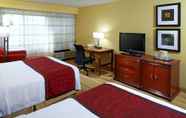 Bedroom 4 Courtyard by Marriott Altoona