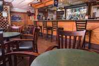 Quầy bar, cafe và phòng lounge Howard Johnson by Wyndham Portage La Prairie