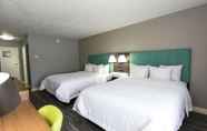 Phòng ngủ 7 Hampton Inn Youngstown-North