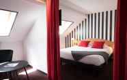 Kamar Tidur 3 Hotel L'Oree de Chartres