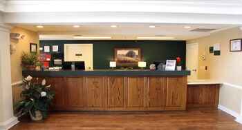 Lobi 4 Quality Inn Wilmington