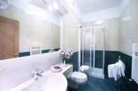 In-room Bathroom Hotel Valganna