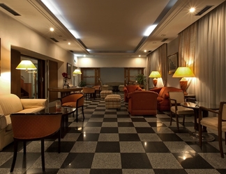 Lobi 2 Hotel Metropole