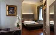 Kamar Tidur 6 Heart Hotel Milano