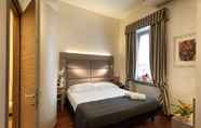 Kamar Tidur 5 Heart Hotel Milano