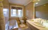 In-room Bathroom 4 Inverlochy Castle