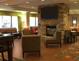 Lobby 2 Hampton Inn Princeton