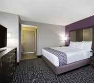 Kamar Tidur 6 La Quinta Inn & Suites by Wyndham Roanoke Salem