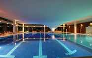 Swimming Pool 7 Cliff Hotel Rügen - Resort & Spa