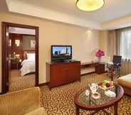 Bedroom 2 Jianguo Hotel Shanghai