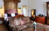 Bedroom 6 Macdonald Norwood Hall Hotel