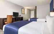 Bedroom 2 Travelodge by Wyndham Timmins