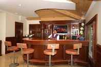 Bar, Cafe and Lounge Hotel Madhuban