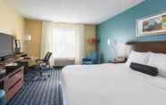 Bedroom 3 Fairfield Inn & Suites by Marriott Chicago Naperville/Aurora