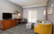 Common Space 5 Courtyard by Marriott Boston Westborough