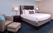 Bedroom 7 Best Western St. Clairsville Inn & Suites