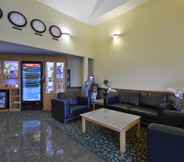 Lobby 2 Canadas Best Value Inn Valemount