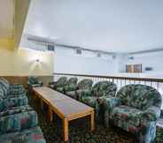 Lobby 7 Canadas Best Value Inn Valemount