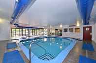 Kolam Renang Comfort Suites Denver North - Westminster