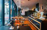 Restaurant 6 Vienna House Easy by Wyndham Berlin Prenzlauer Berg