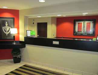 Lobby 2 Extended Stay America Suites Oakland Emeryville