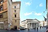 Luar Bangunan Hotel Pantheon
