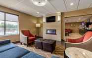 Lobi 6 Comfort Inn & Suites Mocksville I-40