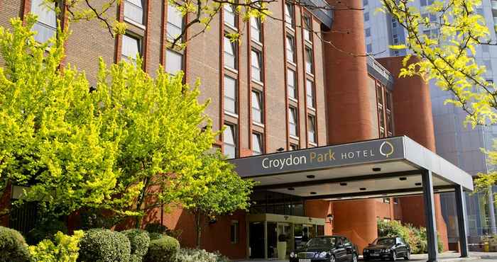 Exterior Clarion Collection Croydon Park Hotel