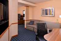 Common Space Fairfield Inn & Suites by Marriott Anderson Clemson