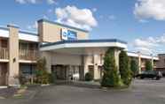 Bên ngoài 5 Best Western Halton Hills