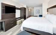 Bilik Tidur 7 Holiday Inn Express & Suites Dublin, an IHG Hotel