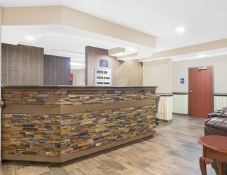 Lobby 2 Microtel Inn & Suites by Wyndham Salisbury