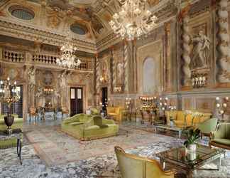 ล็อบบี้ 2 Grand Hotel Continental Siena – Starhotels Collezione