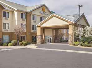 Exterior 4 La Quinta Inn & Suites by Wyndham Central Point - Medford