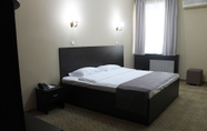 Bedroom 5 Ambassador Hotel Almaty