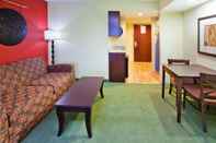พื้นที่สาธารณะ Holiday Inn Express Hotel & Suites Greenville, an IHG Hotel