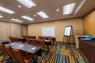 Functional Hall Fairfield by Marriott Inn & Suites Uncasville Mohegan Sun Area