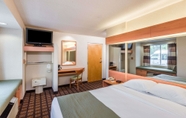 Bedroom 7 Microtel Inn & Suites by Wyndham Uncasville