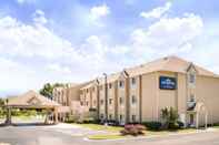 Exterior Microtel Inn & Suites by Wyndham Claremore