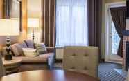 Ruang Umum 7 Holiday Inn Express and Suites Tremblant, an IHG Hotel
