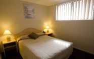 Bedroom 3 Hunts Hotel Liverpool