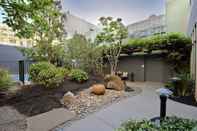 Common Space Courtyard by Marriott Oakland Downtown