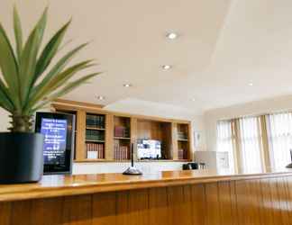 Lobi 2 Best Western Bradford Guide Post Hotel